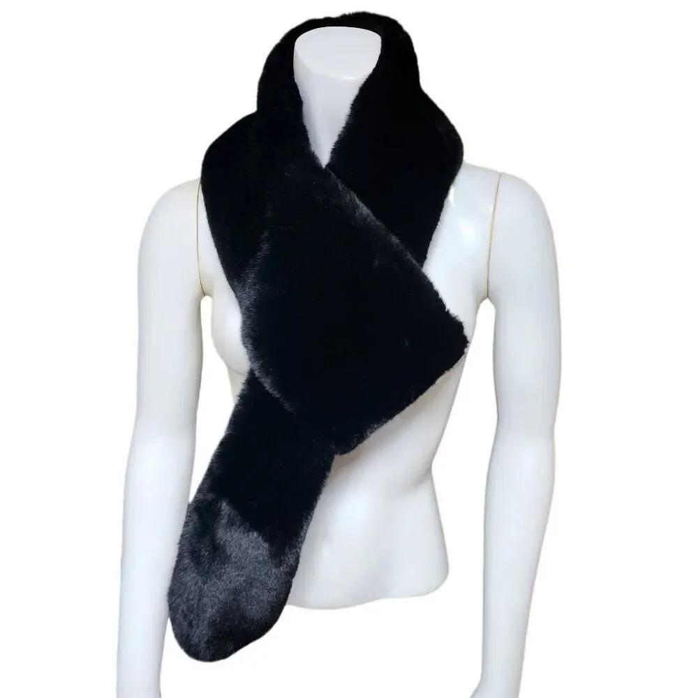 Christian Siriano Black Faux Fur Scarf - Picture 3 of 5